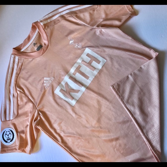 KITH x ADIDAS Soccer Flamingos Home Game Jersey - Picture 5 of 14